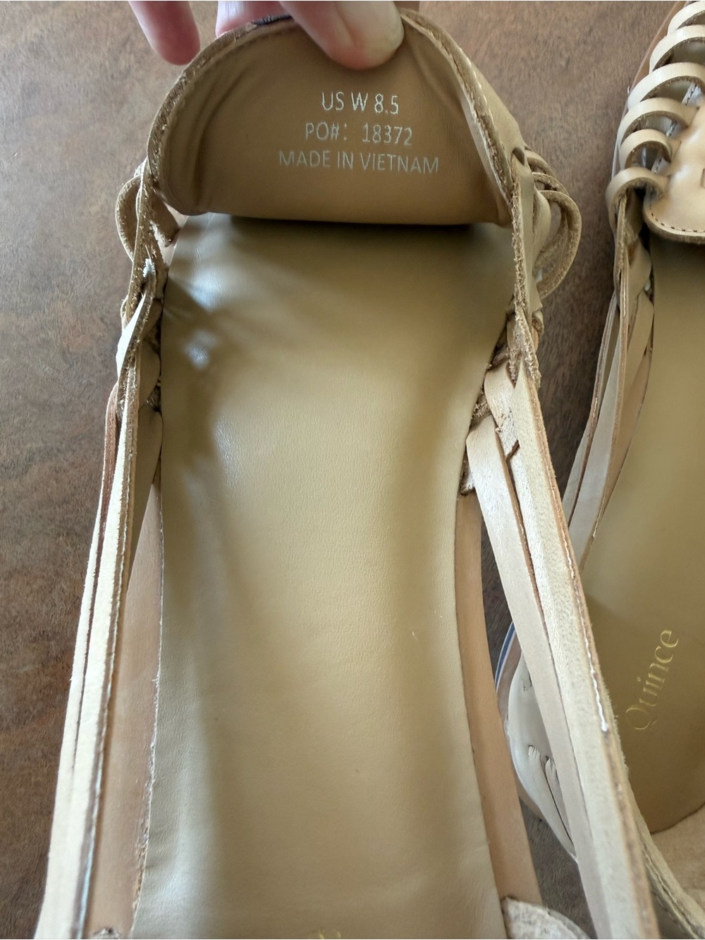Quince Women’s 100% Leather Huarache Flats in Color Cashew US 8.5 - Picture 3 of 8